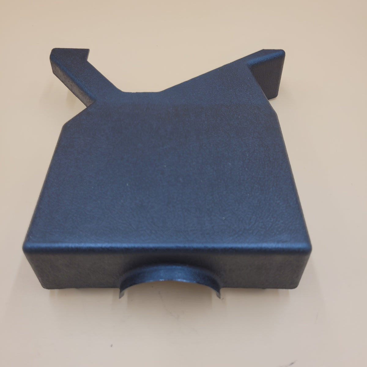 LR DEFENDER -16 Upper Steering Column Shroud Part LR048112