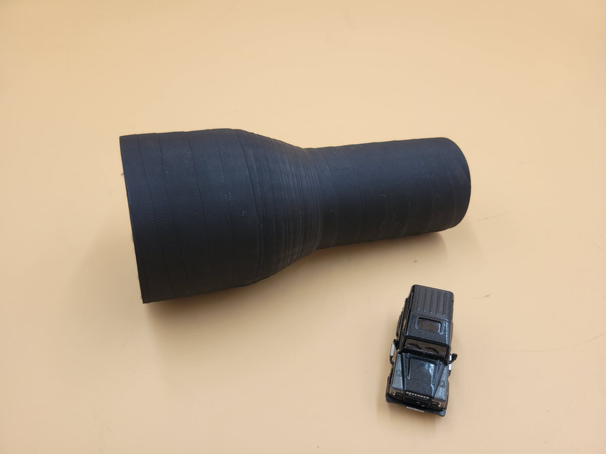 LR SERIES LWB 109' Fuel Tank Filler Hose NRC7725