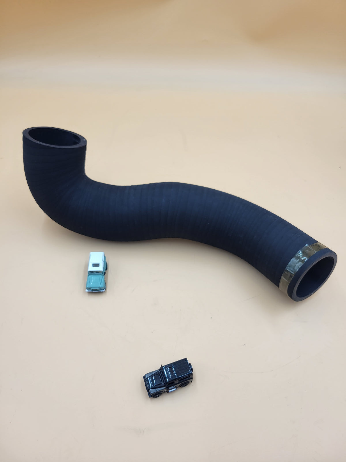 4Cyl 2.5Diesel NA DEFENDER 87-06 Air Filter Hose NRC8962