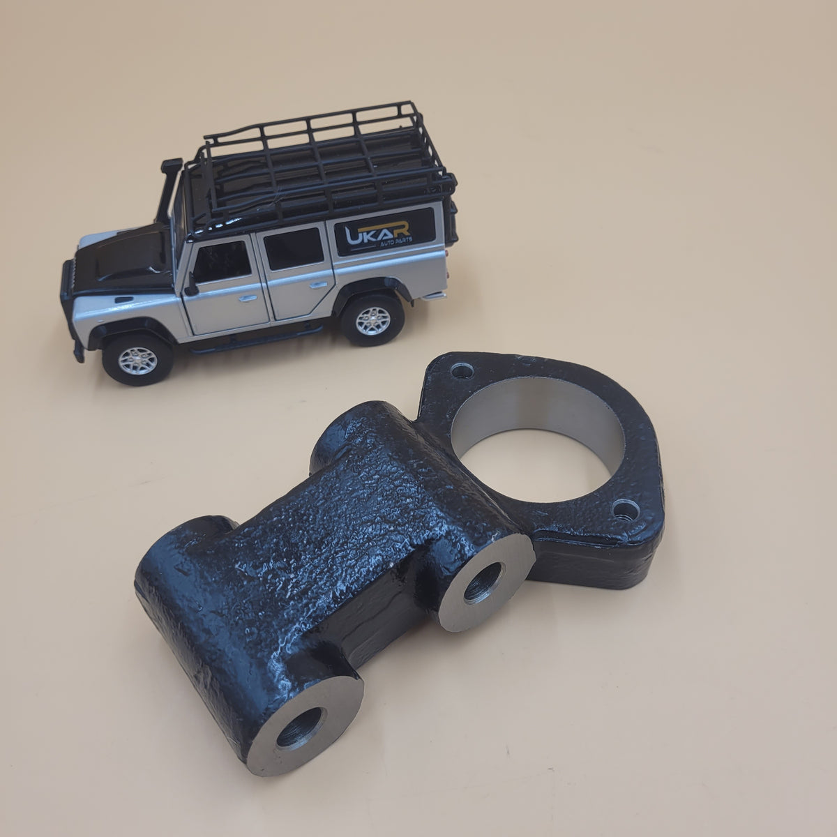 LR DEFENDER DISCOVERY RRC Fulcrum Bracket for A Frame Ball Joint LR045401