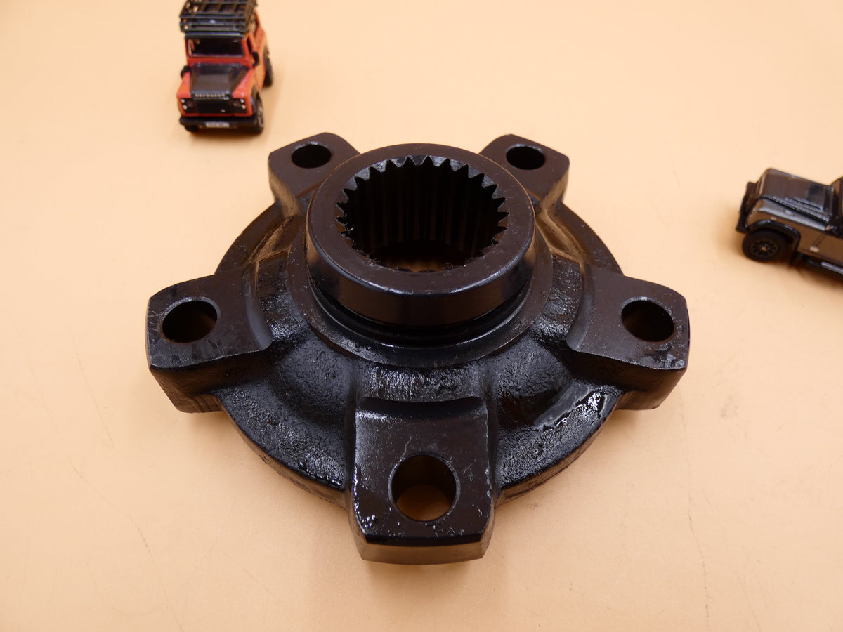 LR DEFENDER Late 94-16 From LA930456 FR & RR Hub Drive Flange 24spline RUC105200