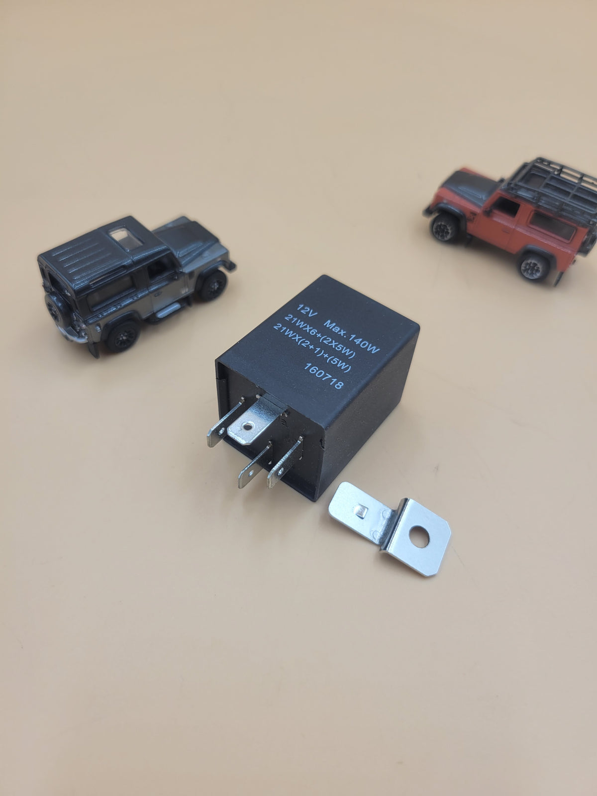 DEFENDER DISCOVERY RRC Flasher Unit for Vehicles with Towing BR2039 YWT10002L