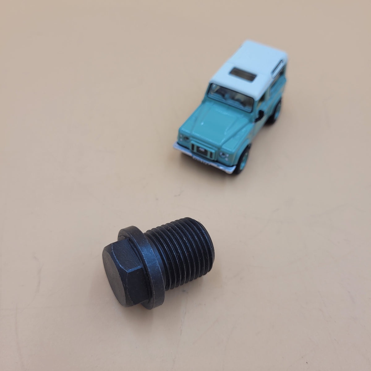 LR FREELANDER II L359 OIL DRAIN PLUG M18 X 1.5 LR000499