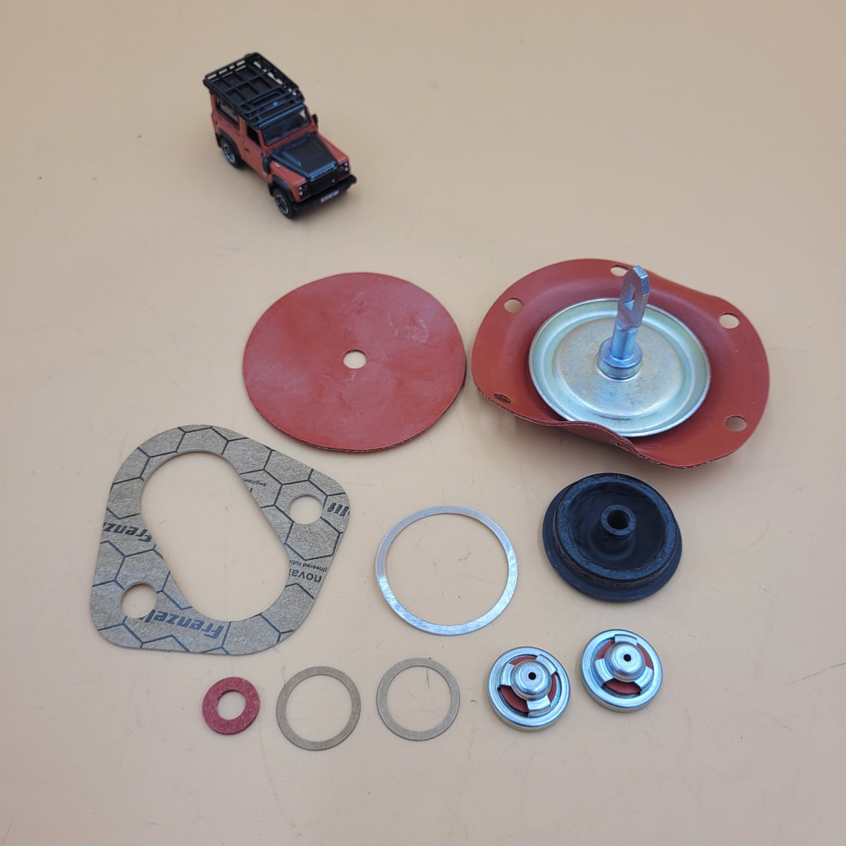 LR SERIES 4Cyl Petrol & Diesel Overhaul Kit for Fuel Pump AEU2760