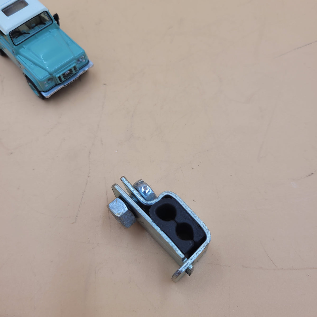 Clamp for Injector Pipes ERR280
