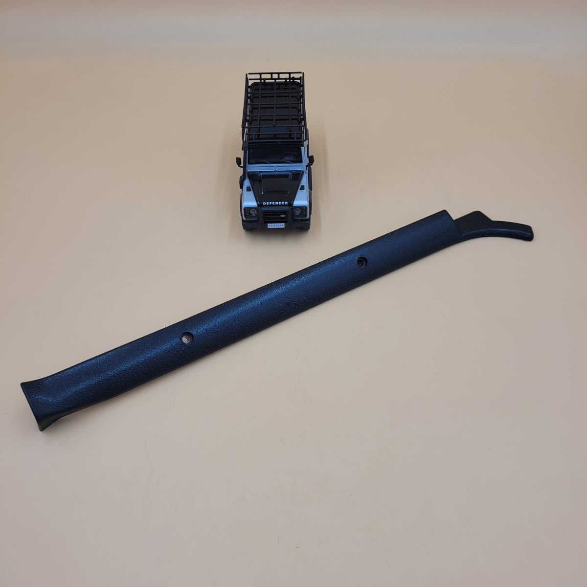 LR DEFENDER -16 BLACK FINISHER WINDSCREEN A POST LH JM-90908 / MWC2314