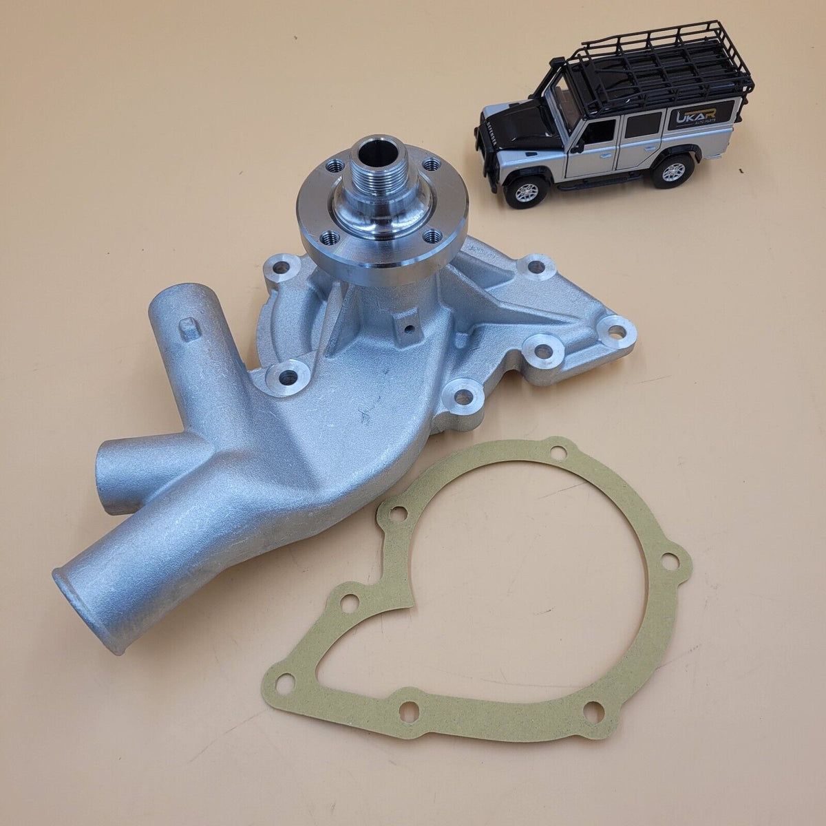 LR DEFENDER 200TDi 2.5D Engine Coolant Water Pump STC639G
