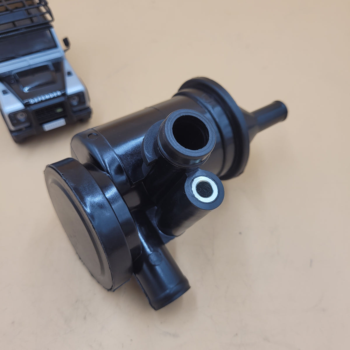 LR DEFENDER DISCOVERY RRC 2.5D NA 200/300Tdi Engine Breather ERR1471