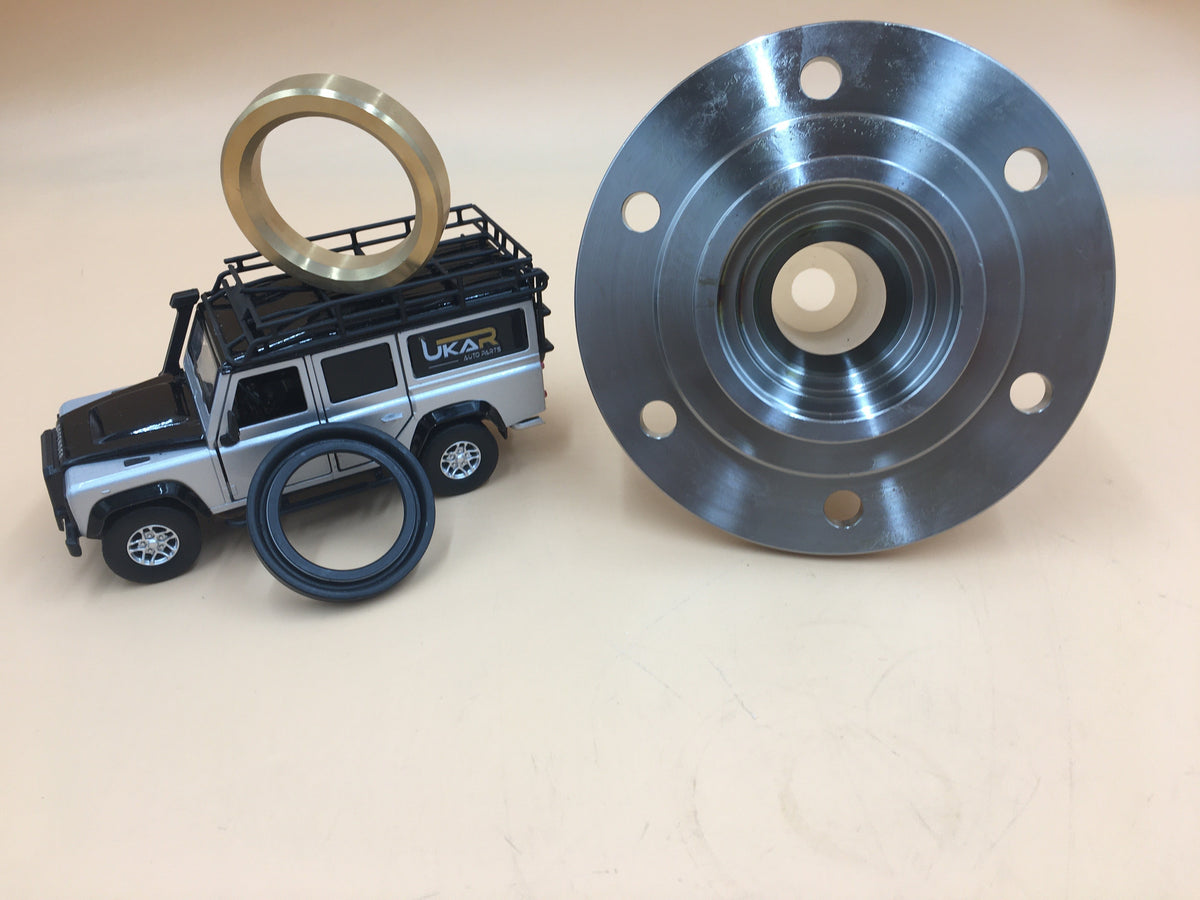 LR DEFENDER -93 up to VIN KA930455 Front Stub Axle BR3672 FRC4320