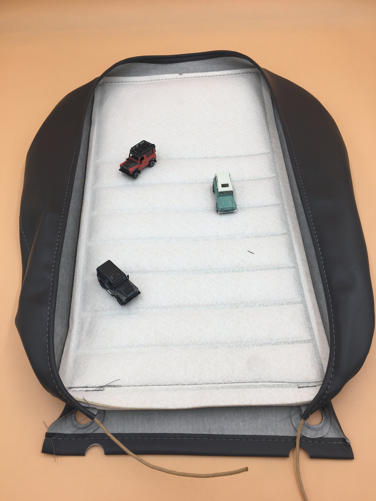 Land Rover Defender 90 Seat Base Cover Grey Part DA4029