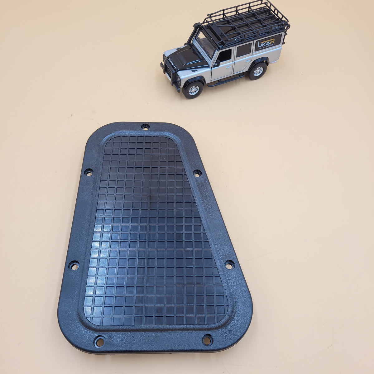 Range Rover Land Rover Defender 90/110 Blanking Plate RH RHD Part AWR2216