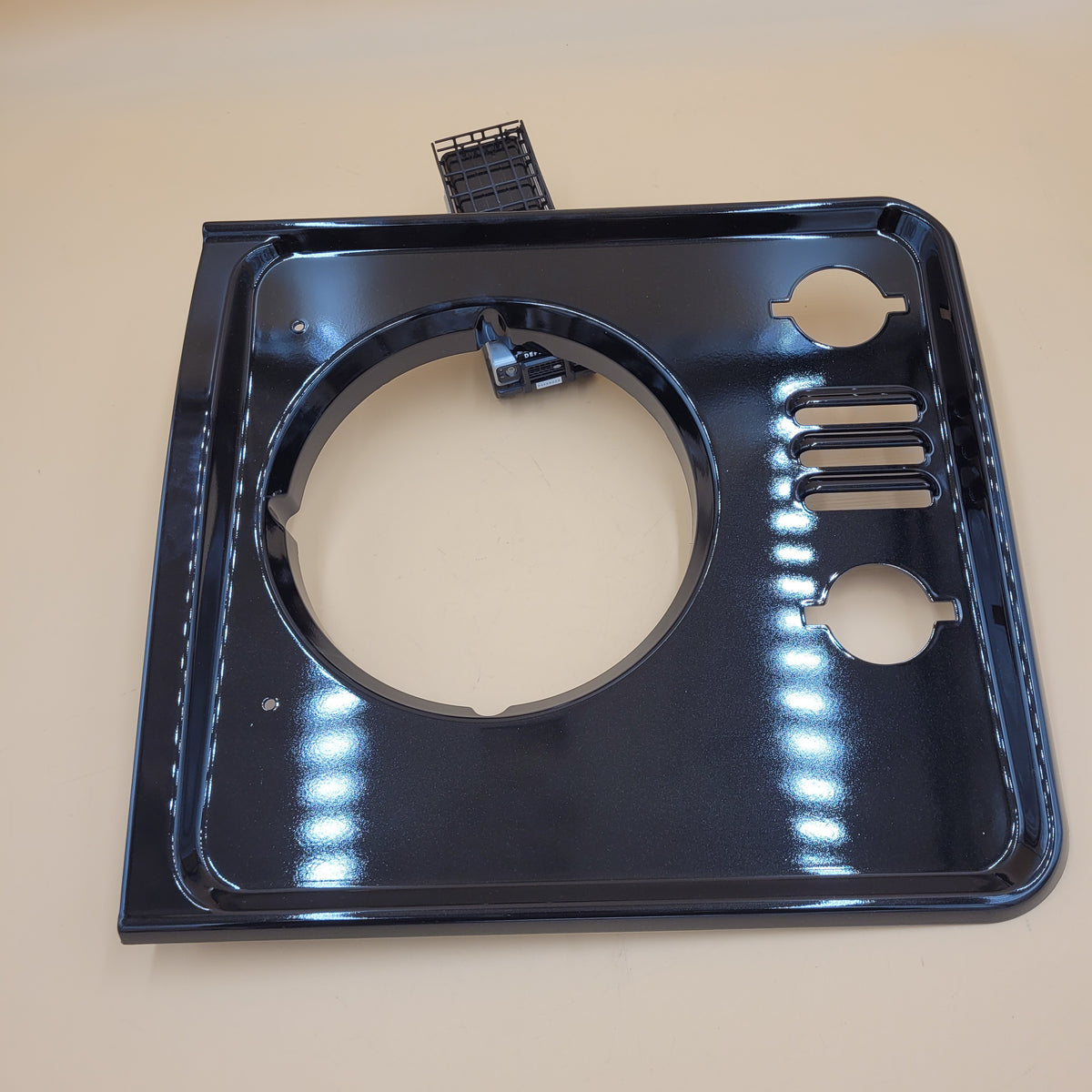 LR DEFENDER LH Santorini Gloss Black Headlamp Surround LR059129