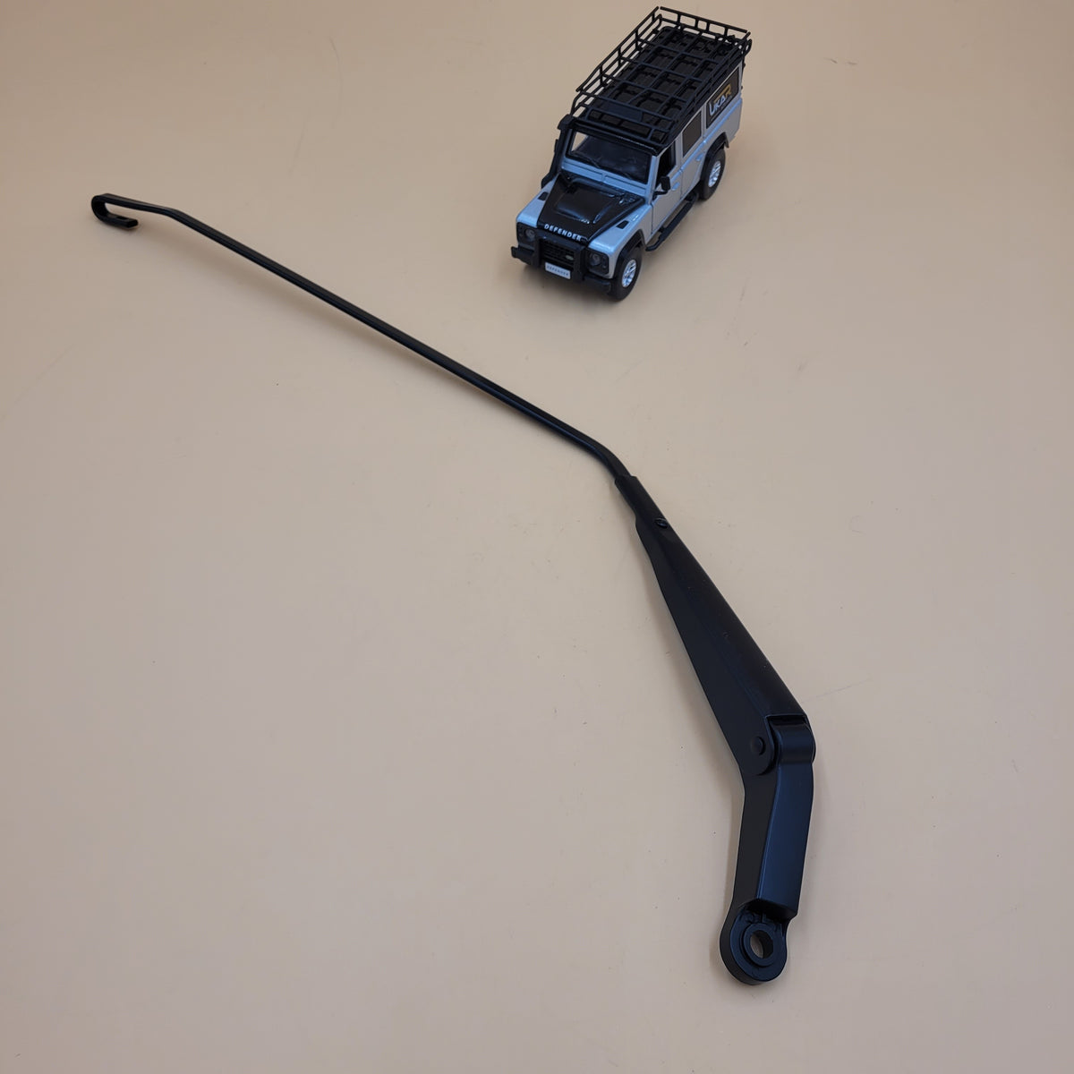 LR DISCOVERY I Rear Wiper Arm AMR3873