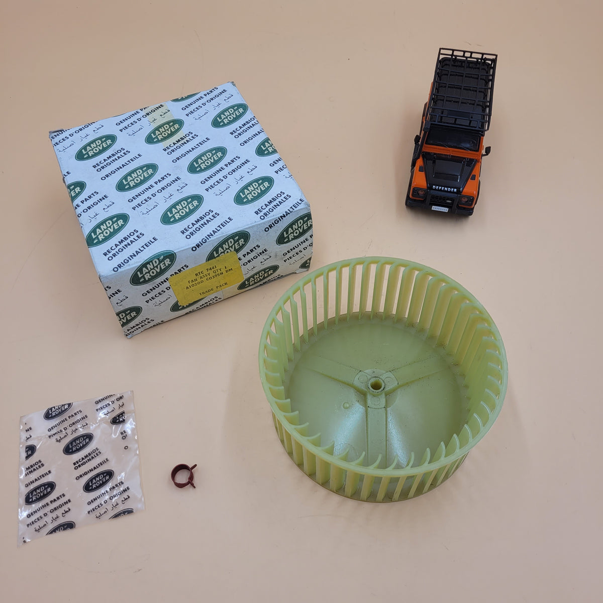 Land Rover Defender 1987 - 2006 Fan blower-heater Genuine OEM RTC7441
