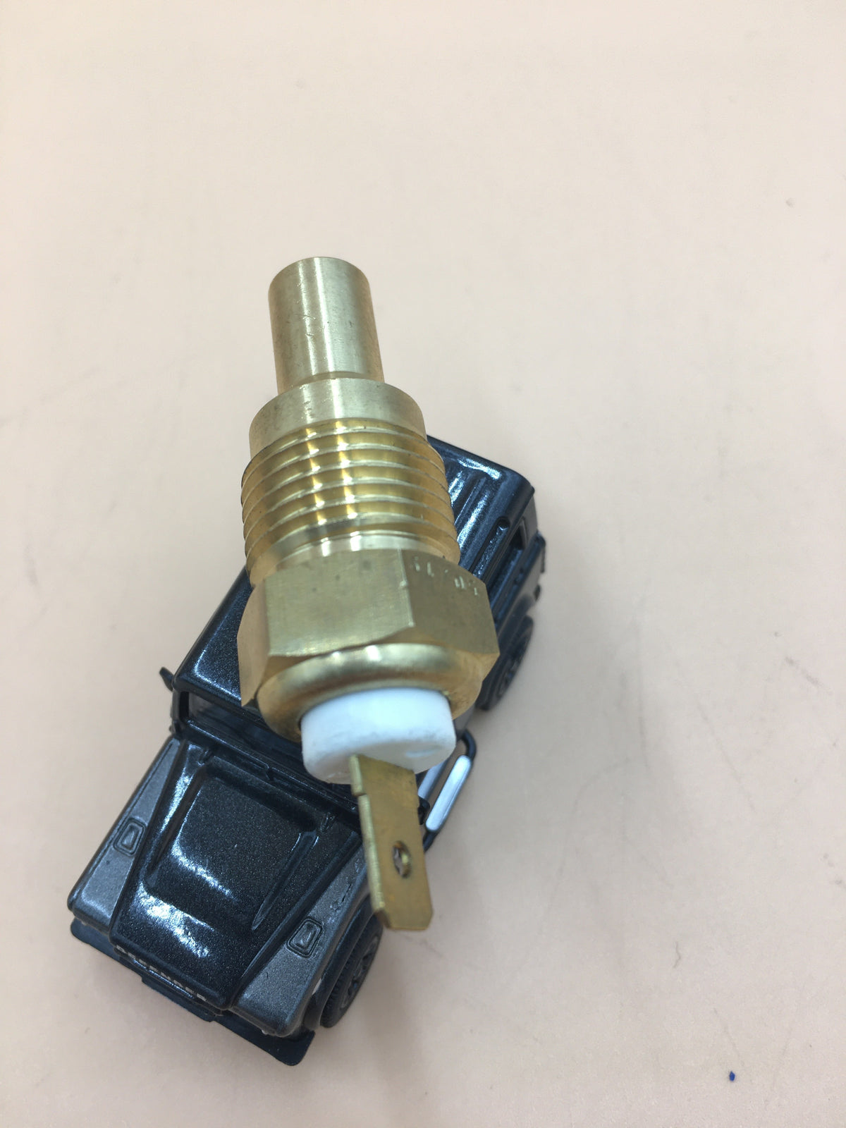 DEFENDER 4CYL Petrol & Diesel NA TD Coolant & Oil Temperature Sensor PRC2505