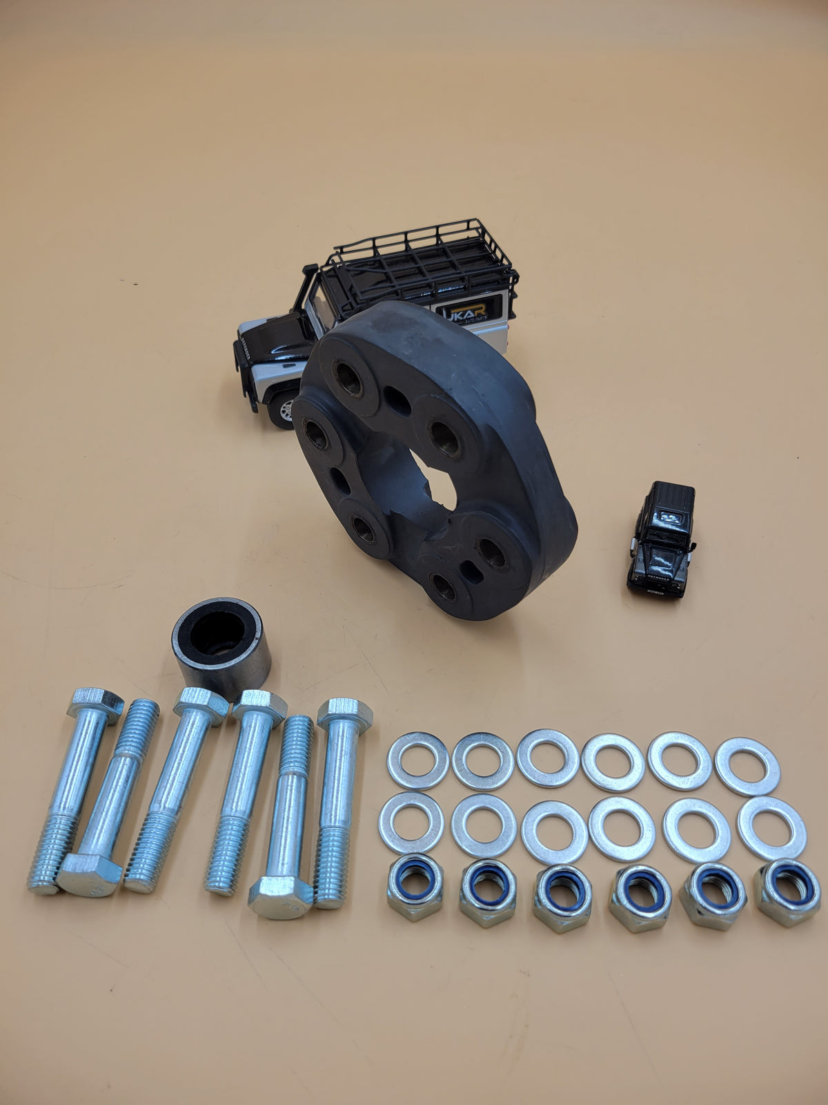LR DISCOVERY 1 89-99 RUBBER REAR PROPSHAFT FIХING RING KIT TVF100010B
