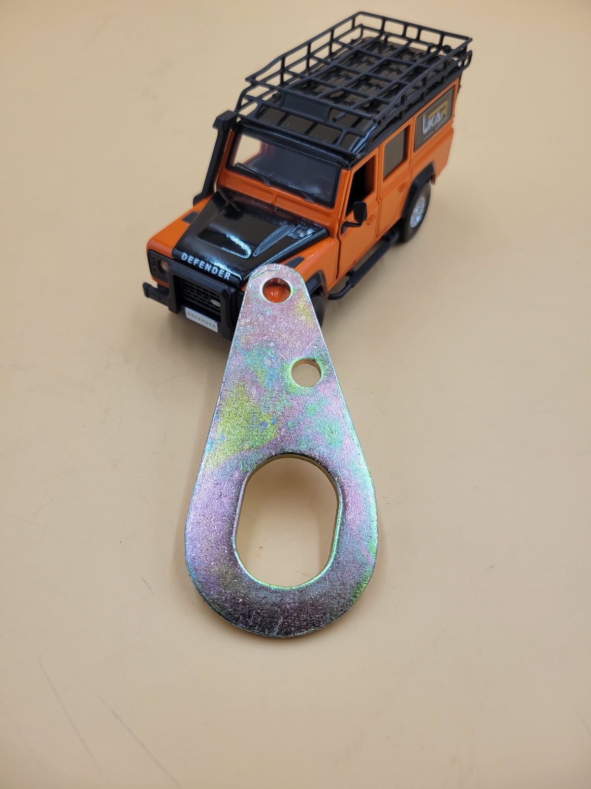 LR DEFENDER DISCOVERY RRC 200/300TDi Front Lifting Bracket ETC8031