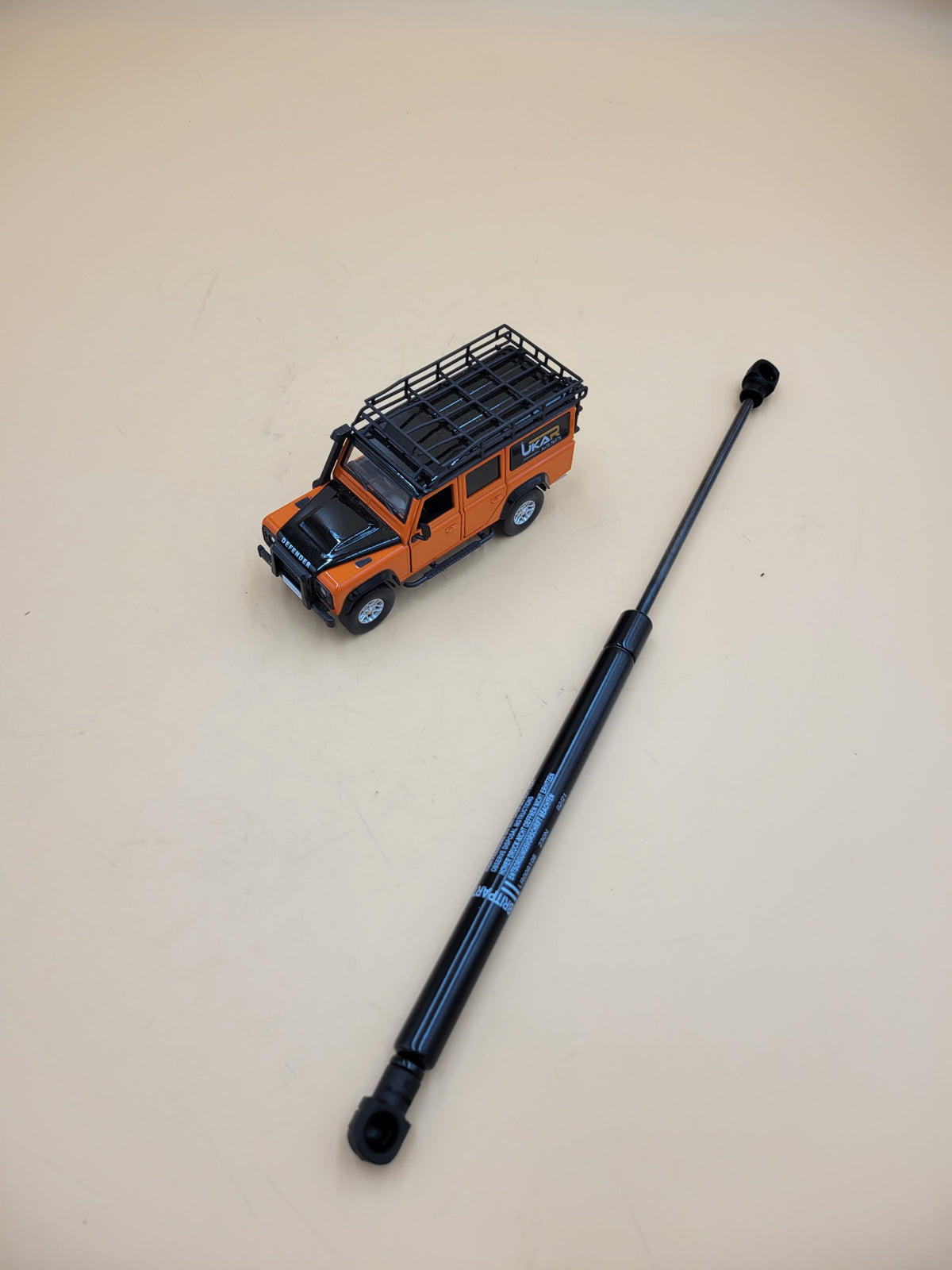 LAND ROVER RANGE ROVER SPORT HOOD UPPER GAS STRUT PART LR009106