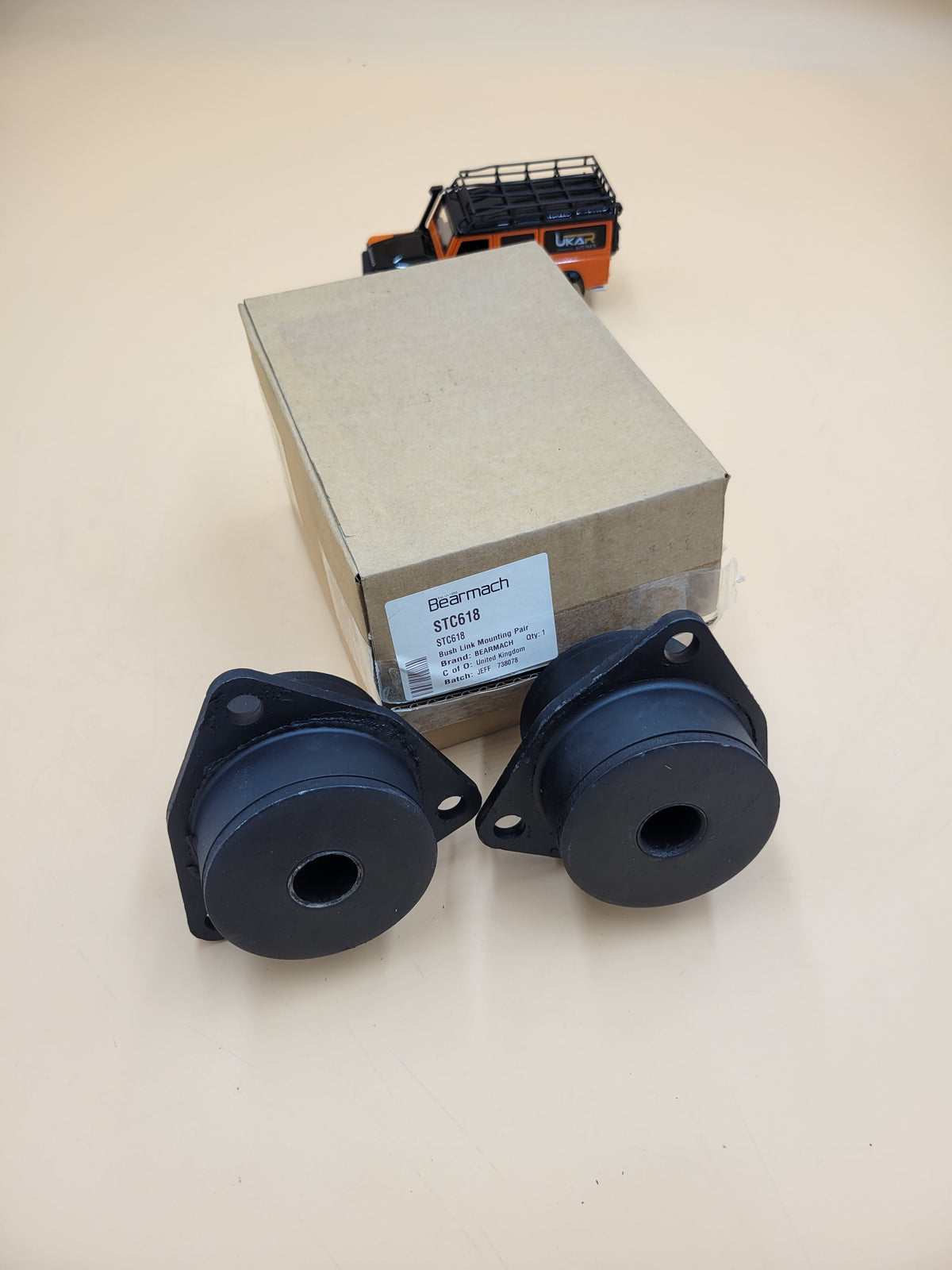 LR DEFENDER -16 DISCOVERY I RR Classic Rear Radius Arm Bush Kit Pair STC618 / NTC9027