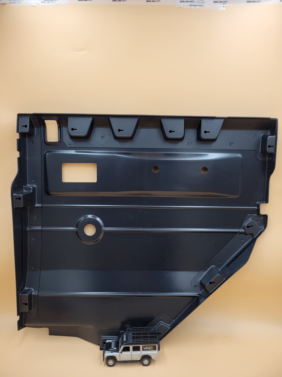 LR DEFENDER 110' -04 Rear Side LH Door Casing Card Black Manual DA2481 / BA2764
