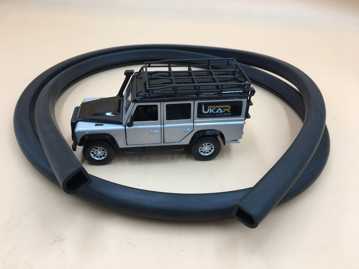 LR DEFENDER Rear Cab Seal to Roof on Hi-Cap or Crew Cab LR053827