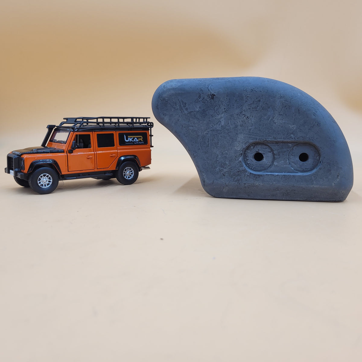 LR DEFENDER Bumper Rubber End Cap DPT100070