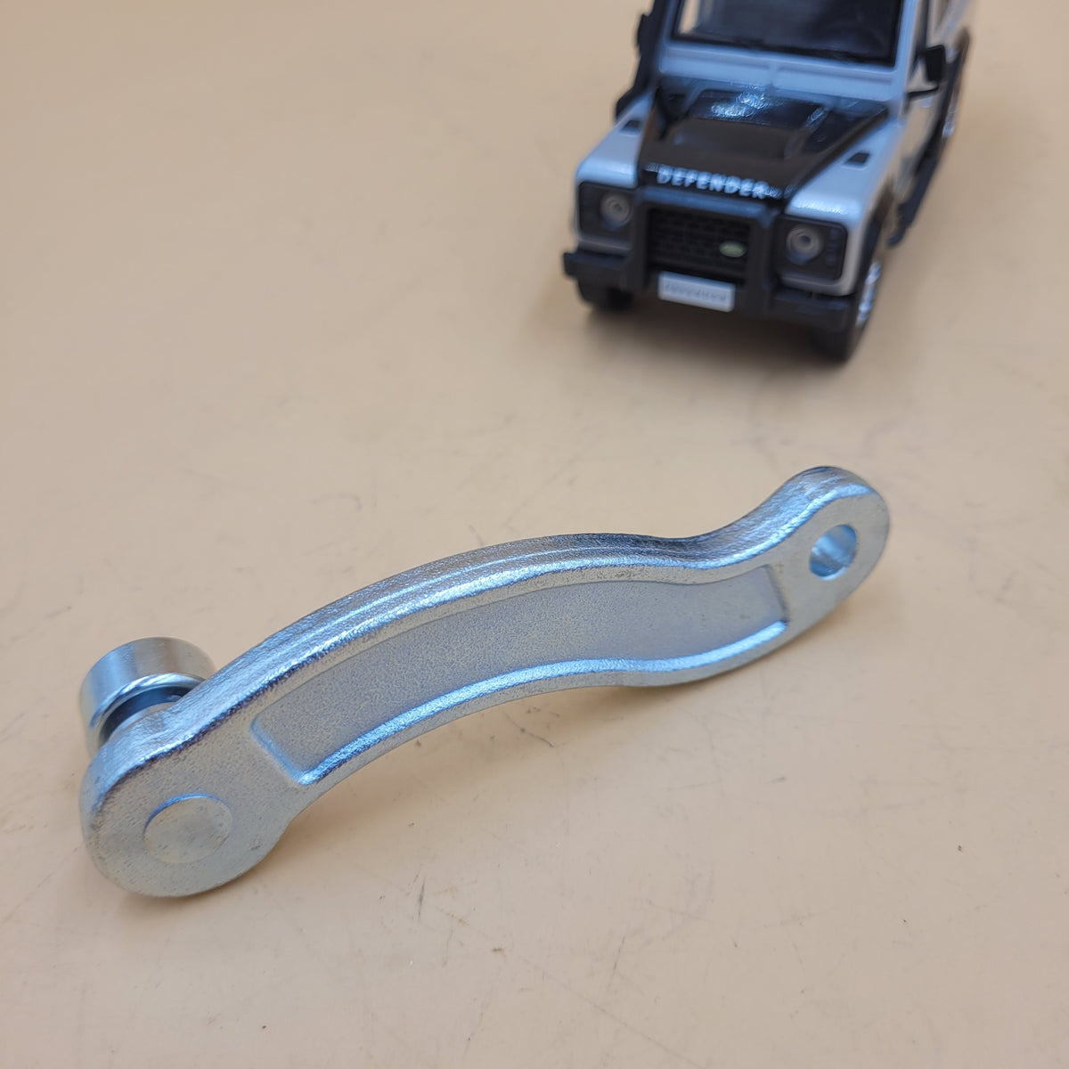 LR DEFENDER -16 Front Right Door Check Strap Arm BHQ710040
