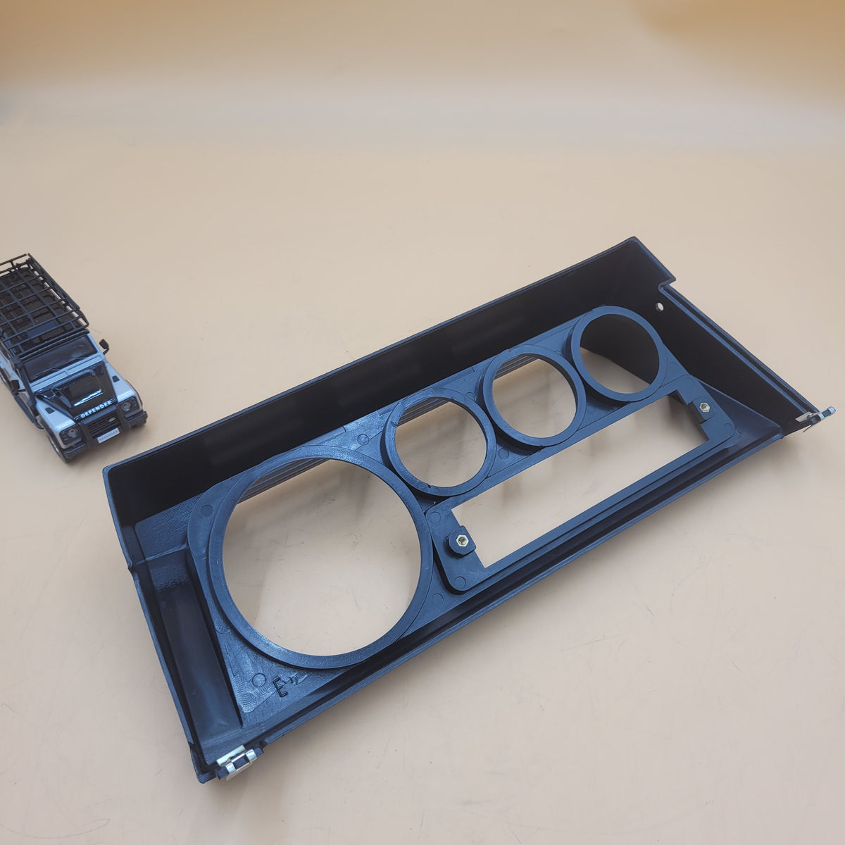 LR DEFENDER -98 LHD Instrument Panel Facia Less Anti-Theft System MTC5459