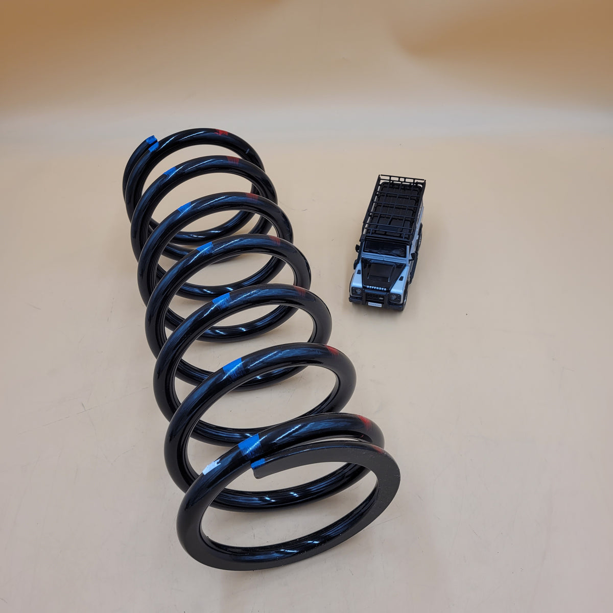Defender 110/130 Front Driver HD Coil Spring (Blue/Red) Part NRC9448