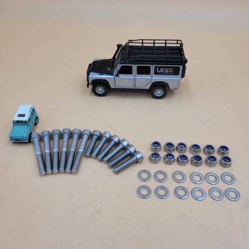 DEFENDER UP TO 2006 REAR SAFARI DOOR STAINLESS STEEL BOLT KIT DA1134