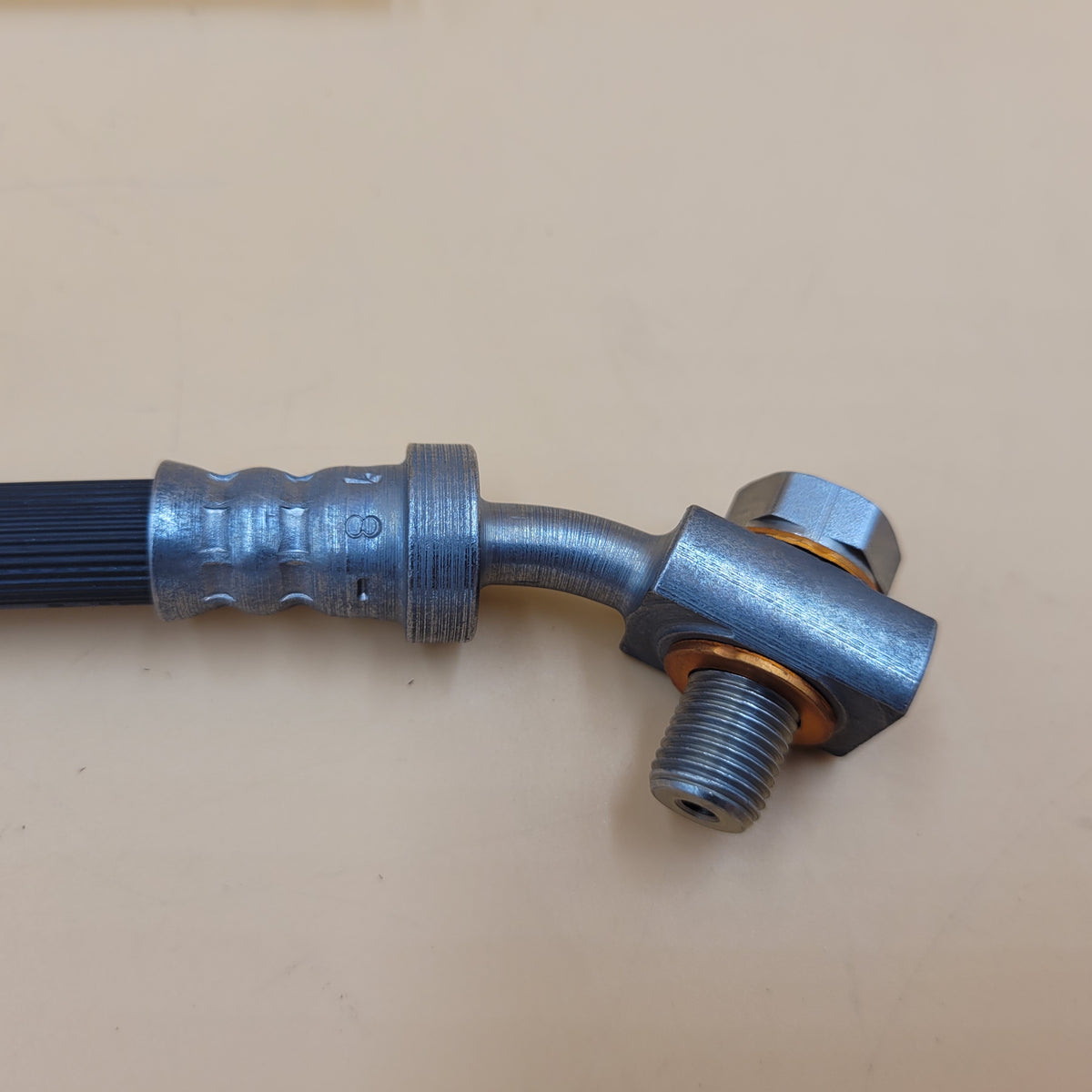 LR DISCOVERY III IV RR SPORT 06-13 Rear Outer Brake Hose to Caliper LR018111X