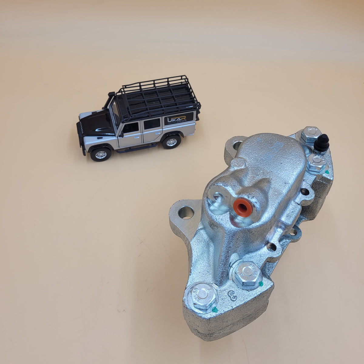 LR DISCOVERY I Front Right Brake Caliper with Non-Vented Discs STC1962R