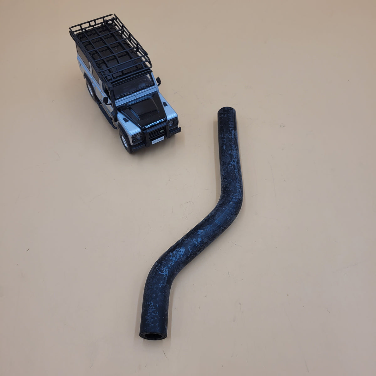 LR DEFENDER 300TDi Crankcase Breather Drain Hose LLH500190