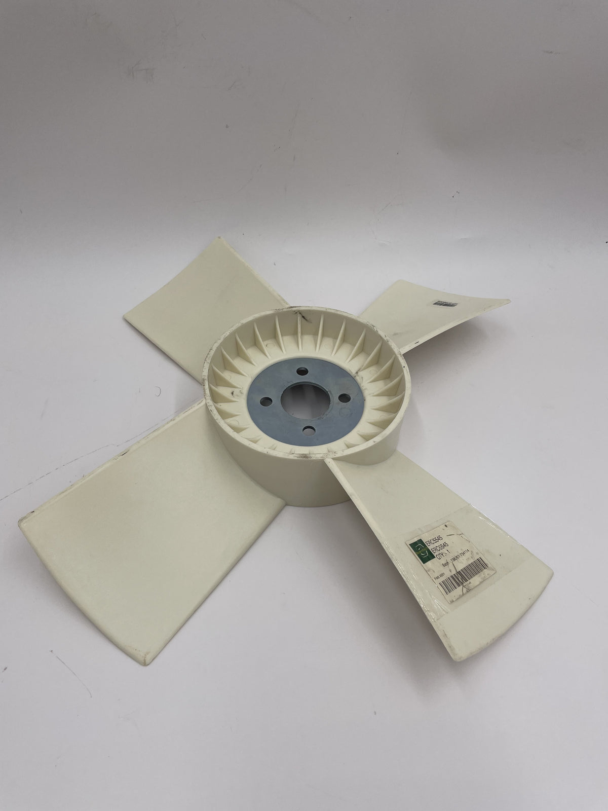 LR DEFENDER Early Petrol/Diesel 4 Blade Fan Non Viscous Non A/C ERC5545