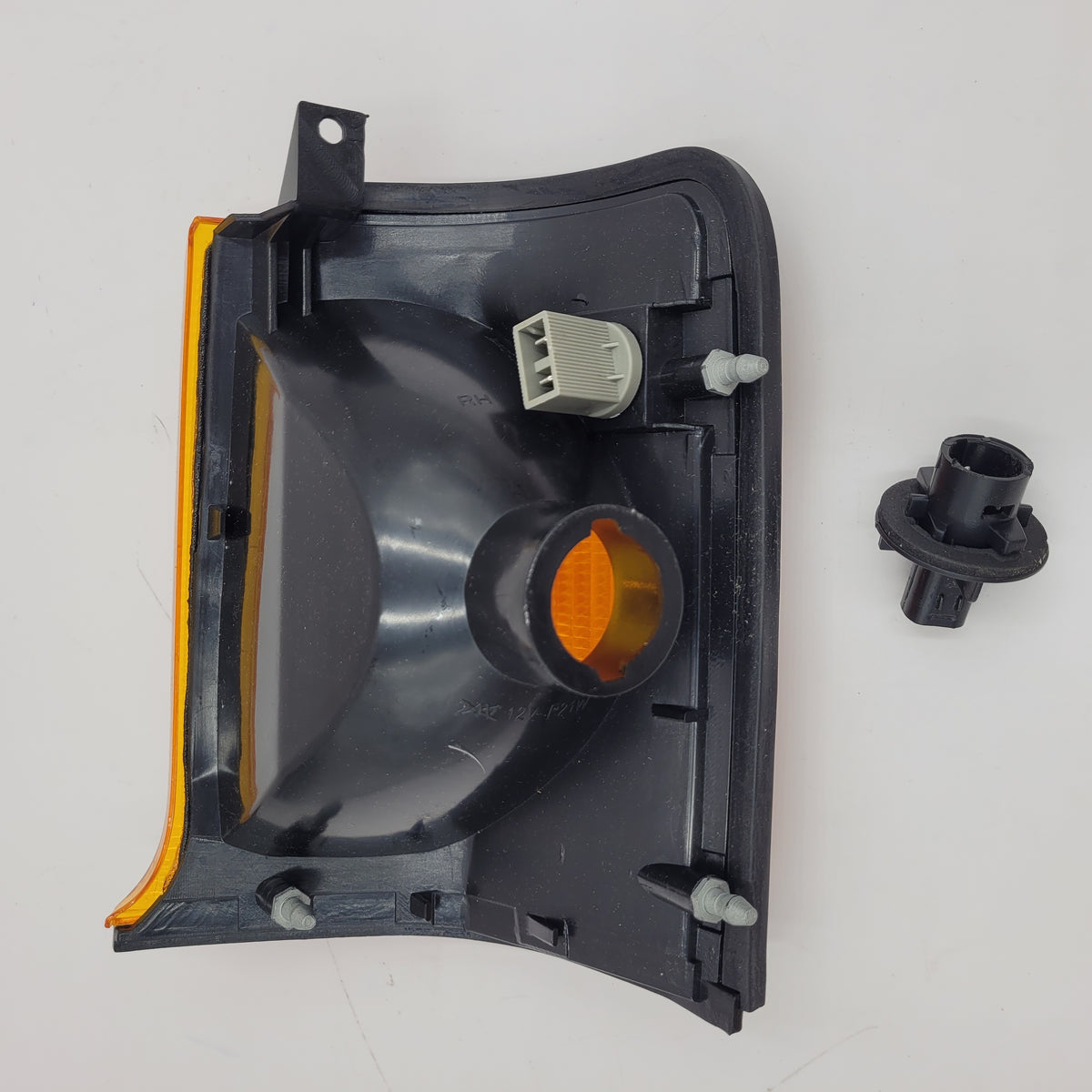 LAND ROVER DISCOVERY 2 99 - 02 FRONT RIGHT HAND INDICATOR LAMP PART XBD100870