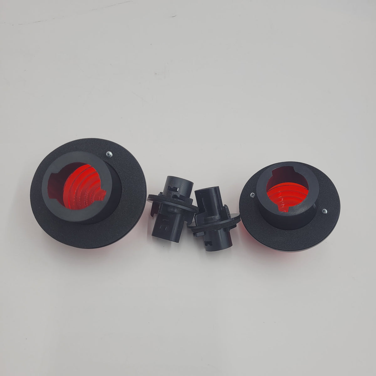 Stop/Tail Lamp Assembly Set of 2 Part LR048200