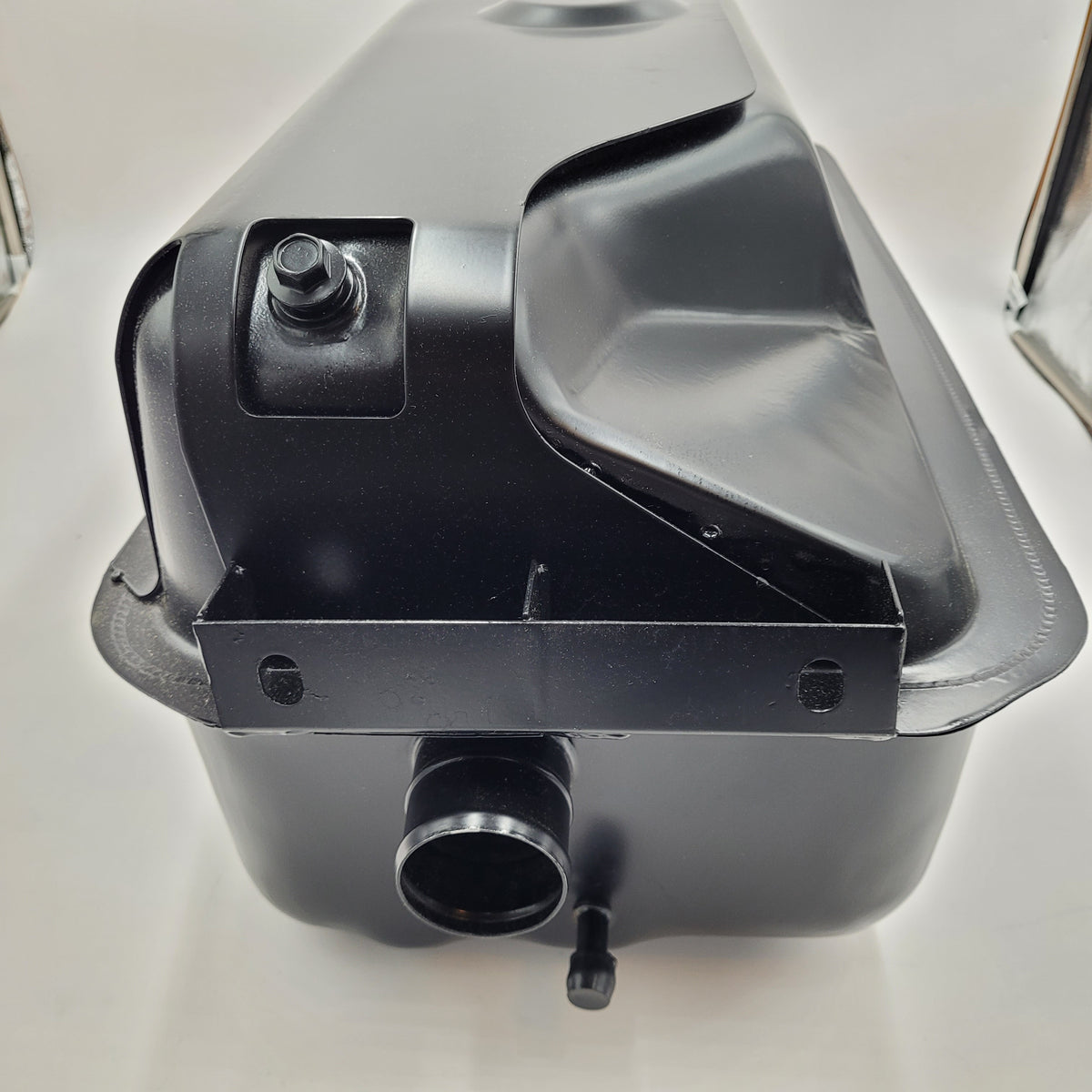 LR DEFENDER 300 TDi Fuel Tank Part NRC9225