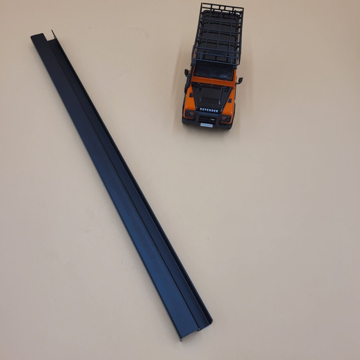 LR DEFENDER -16 Vertical Filler Channel for Front and Rear Side Door BDG710010