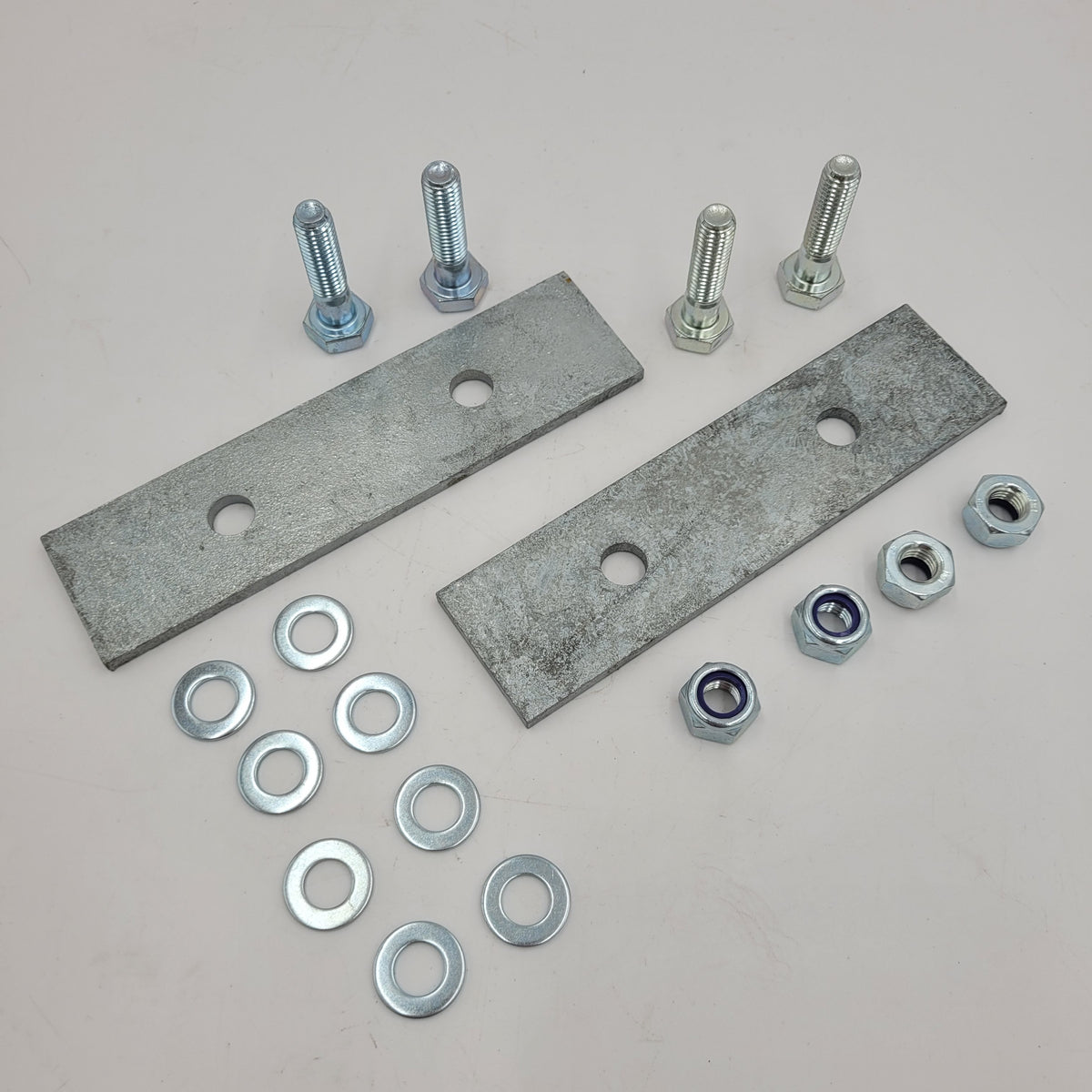LAND ROVER DEFENDER 90 PAIR (2) HAEVY DUTY COIL SPRING RETAINERS PART BA7554