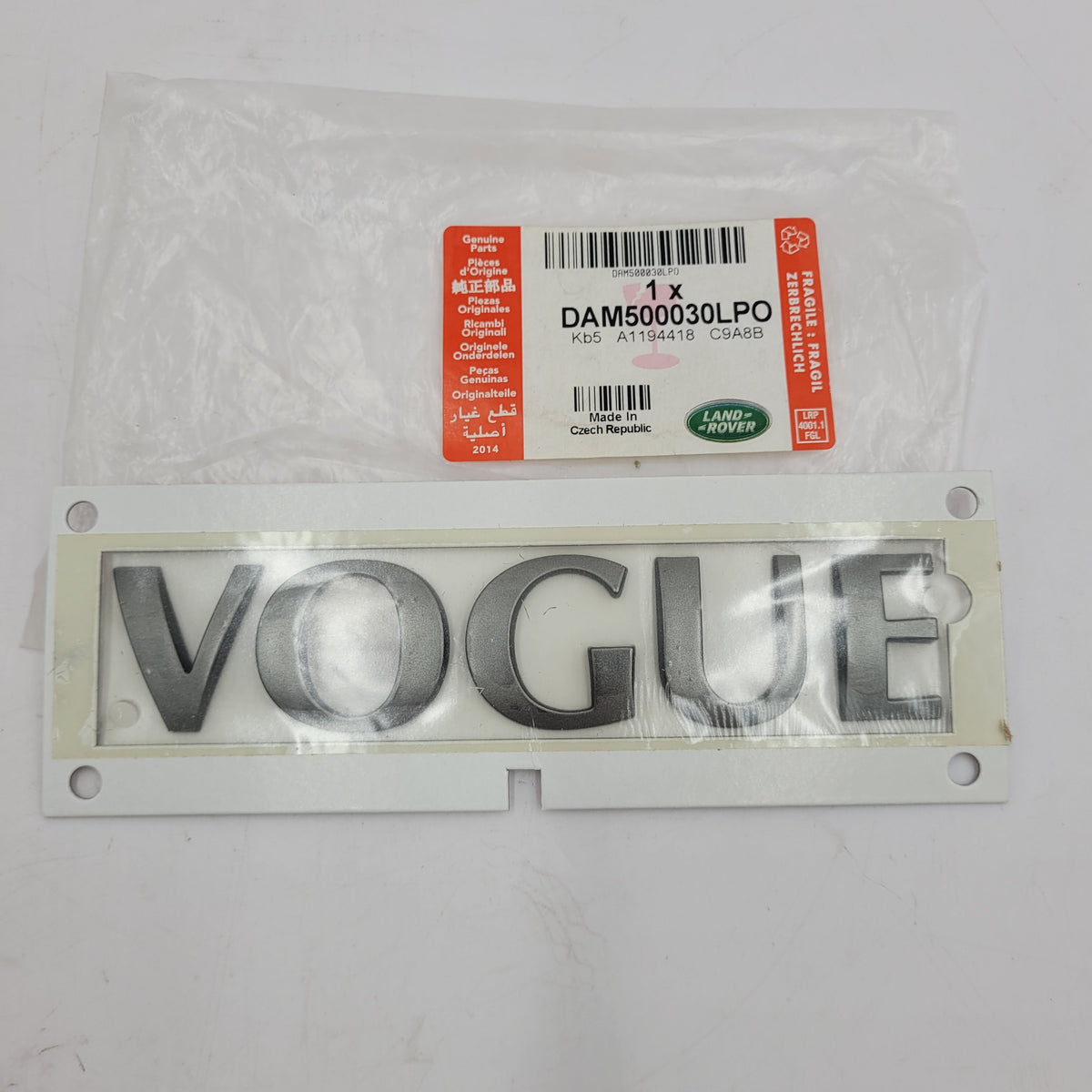 LAND ROVER RANGE ROVER VOGUE GENUINE REAR G-CAT RR VOGUE BADGE DAM500030LPO