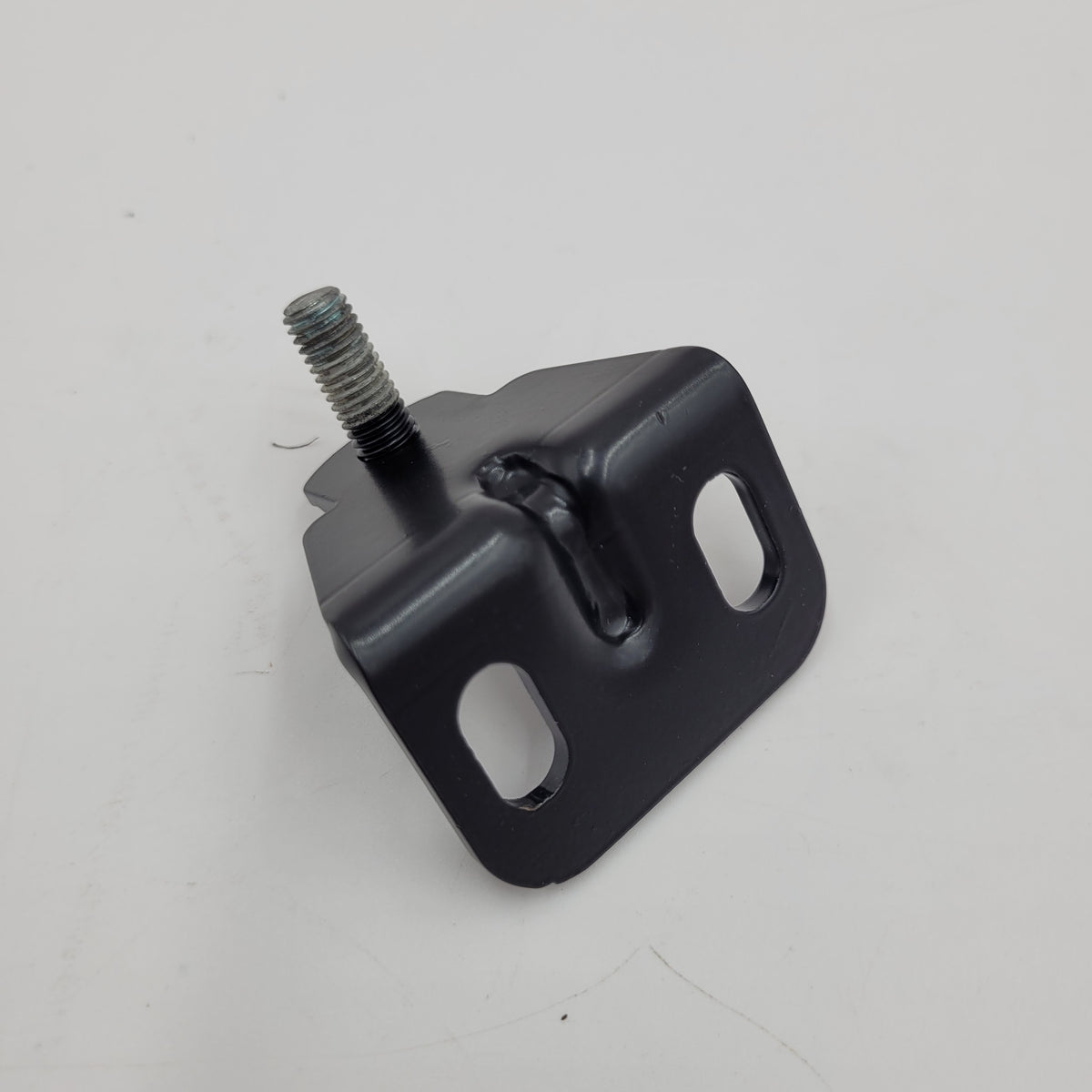 Check Arm Pivot Bracket Part LR079274