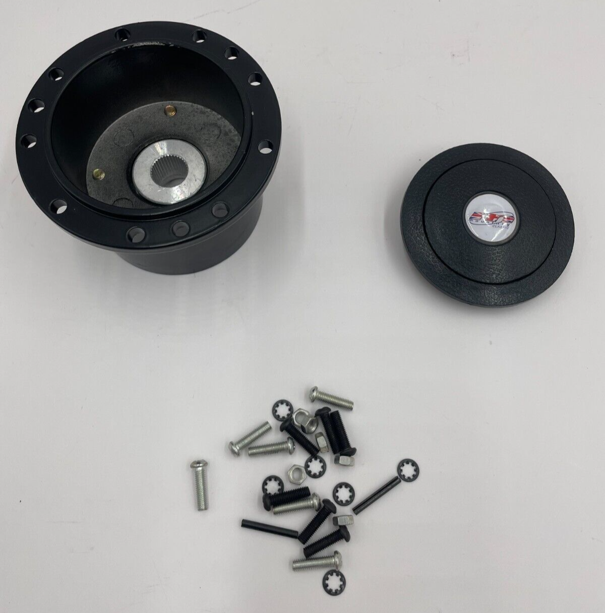 LR DEFENDER 1993 - September 2014 Black Steering Wheel Boss 48 Splines DA4660