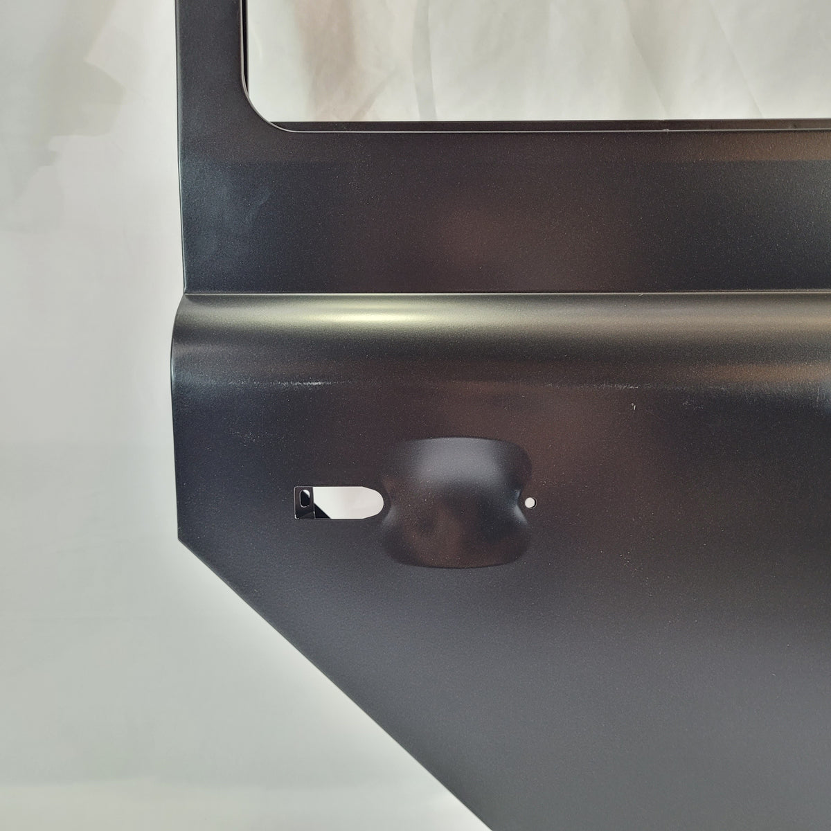LAND ROVER DEFENDER PUMA REAR DOOR DEFENDER SECOND ROW DOOR LR027545 RH