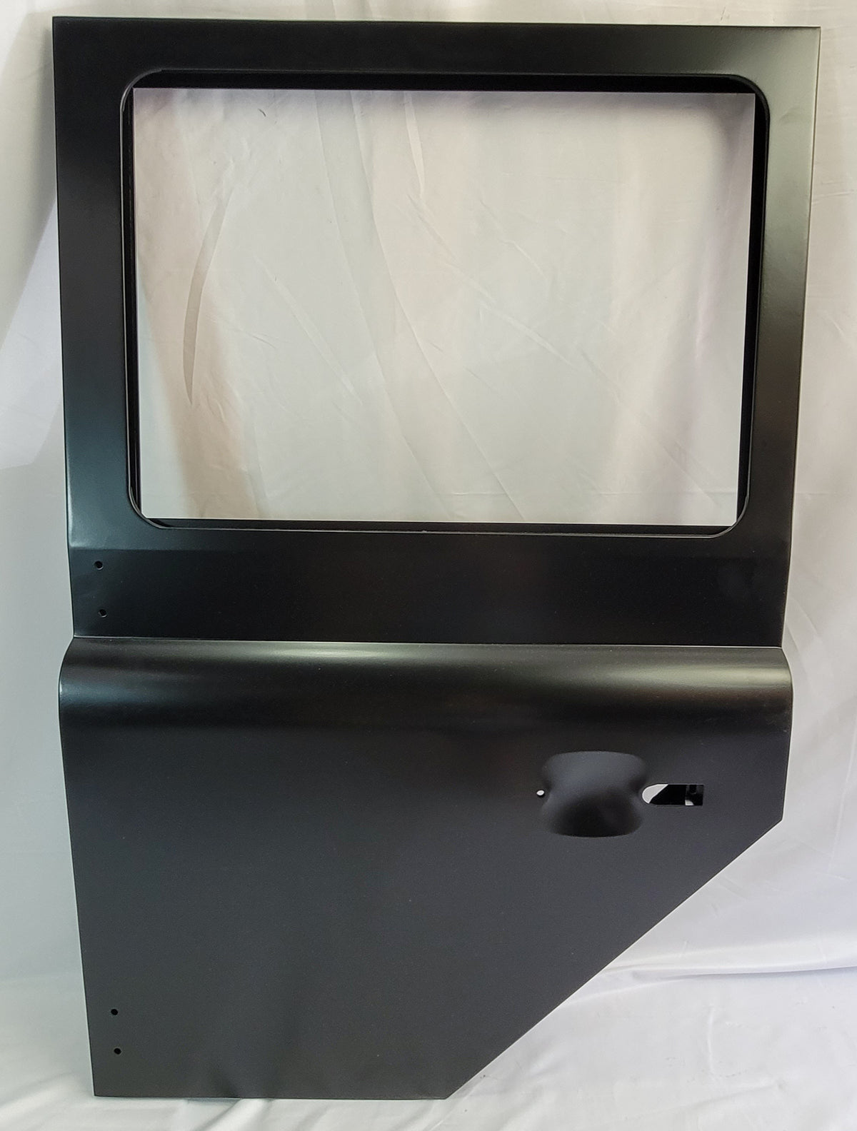 DEFENDER PUMA DOOR 2nd Row LH LR027546