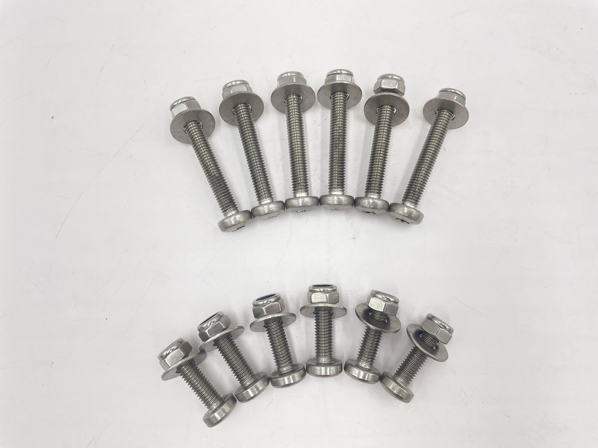STAINLESS STEEL REAR SAFARI DOOR BOLT KIT – LR DEFENDER & SERIES 2 & 3 YRM1006