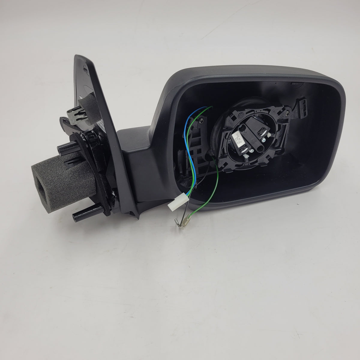 Range Rover Classic 94-01 Exterior Mirror Assembly CRB001760PMD