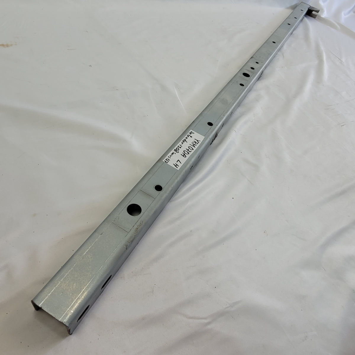 LAND ROVER LHS SILL RAIL – LR DEFENDER & SERIES 4 OR 5 DOOR Part YRM070