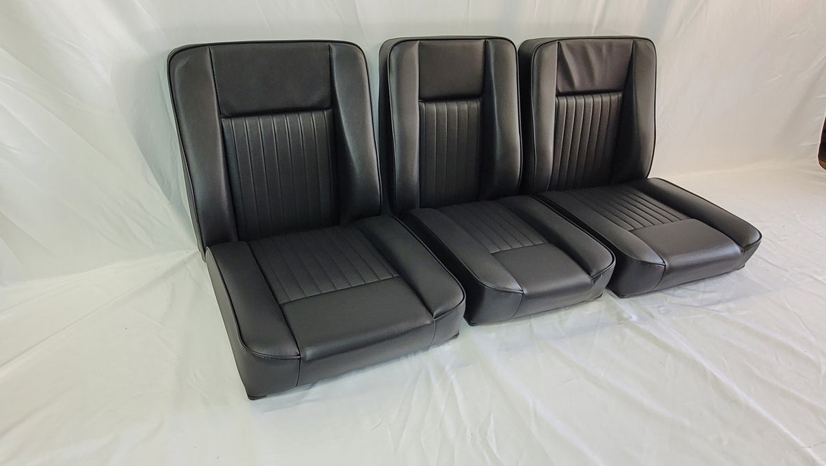LR SERIES DELUXE SEAT KIT BLACK PART DA4298