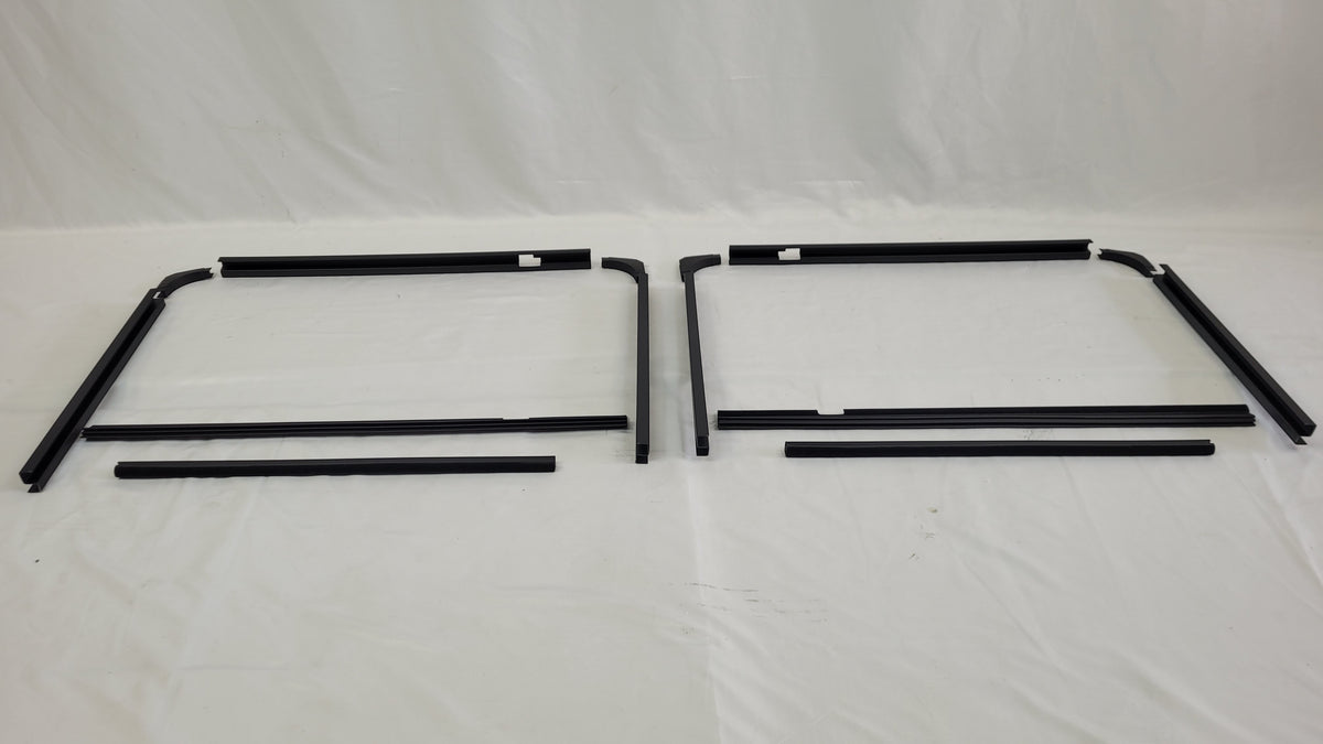 Rear Window Channel Kit Defender RE-WINDOW-UK