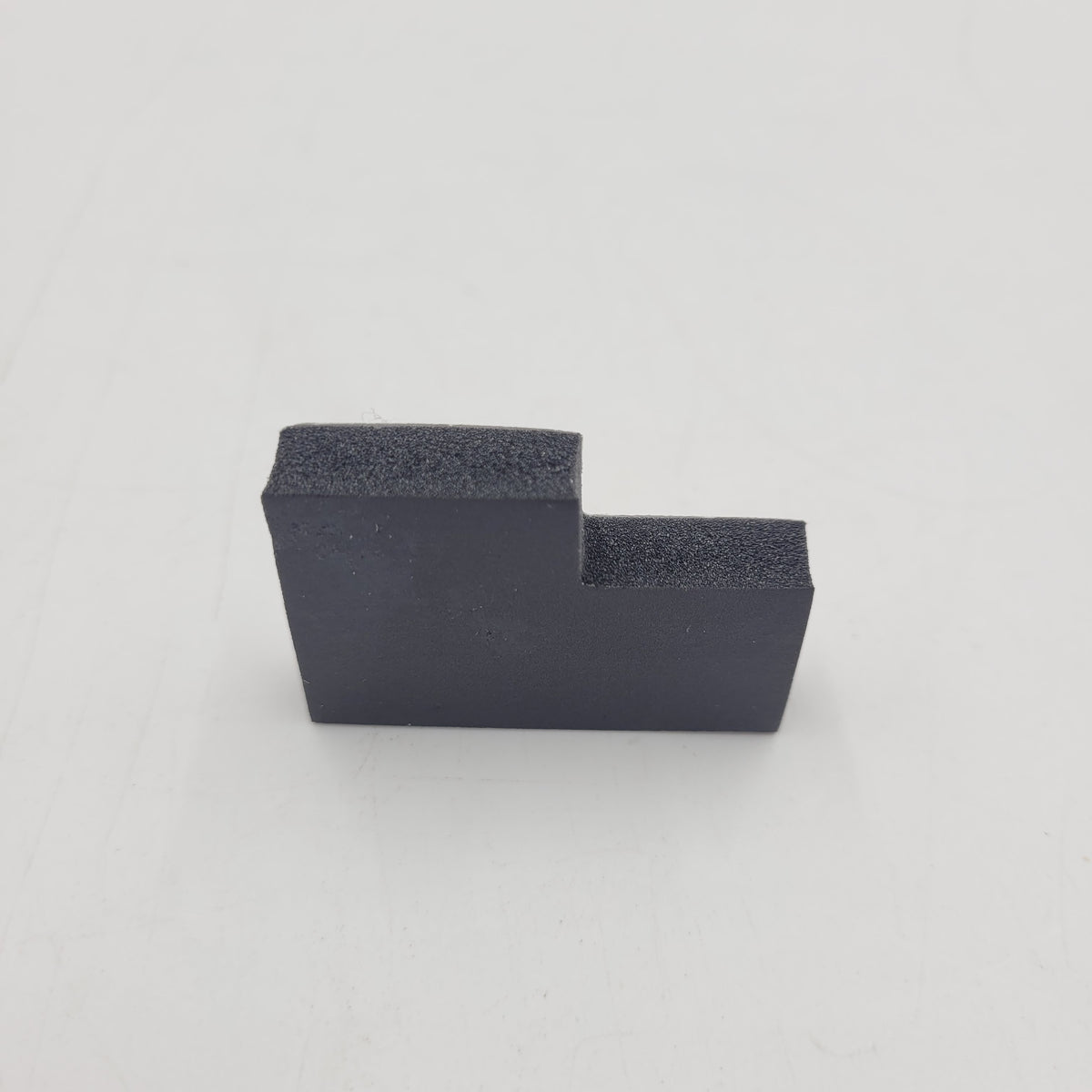 LR DEFENDER 90' Upper Front RH Seal Between Tub & Roof MXC3684